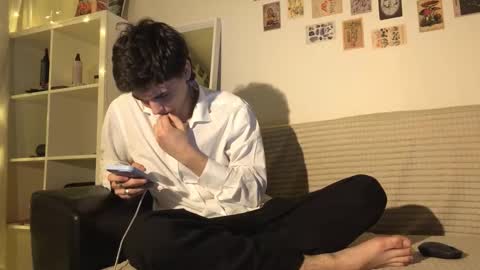 Mark online show from November 3, 3:13 pm