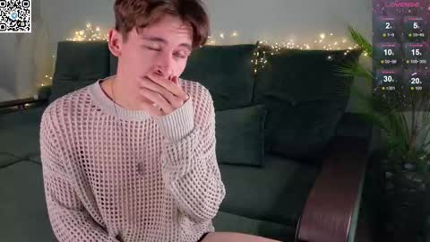 Mark online show from October 1, 3:55 pm