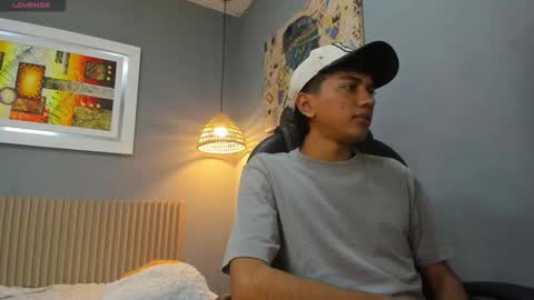 markbowie online show from January 10, 7:19 pm