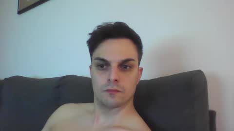 Mark online show from December 7, 9:33 am