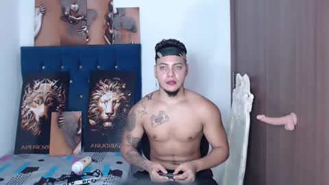 markvegan online show from December 8, 4:11 am