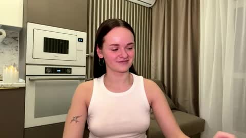 Maja online show from October 15, 5:36 pm