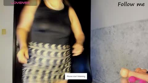 marly online show from February 18, 12:05 pm