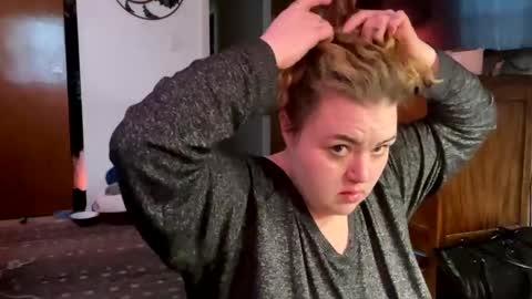 maroon_moon online show from February 16, 7:49 pm