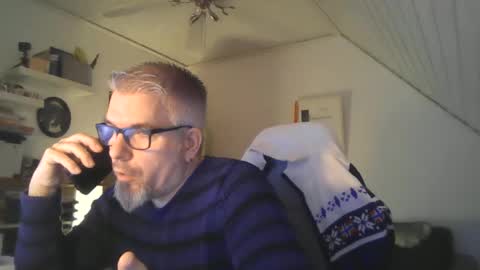 marriedcock1980 online show from January 20, 7:25 am