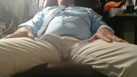 only fans marrieddad19751975 online show from November 6, 10:57 pm