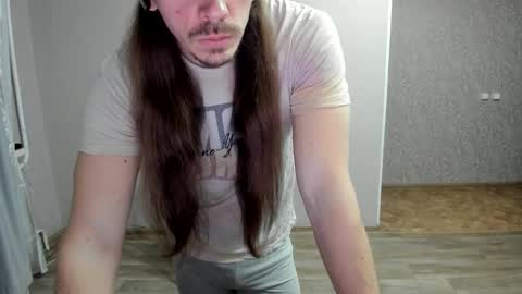 Alan online show from March 8, 3:49 pm