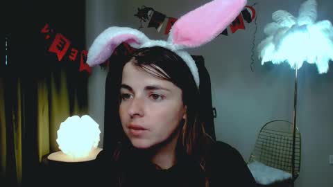 Snapshot of martaedams chatting on October 22, 7:33 am martaedams online show from October 22, 7:33 am
