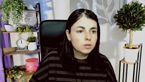 martaedams online show from February 17, 9:19 am