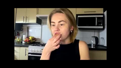 Marta online show from March 26, 8:58 pm