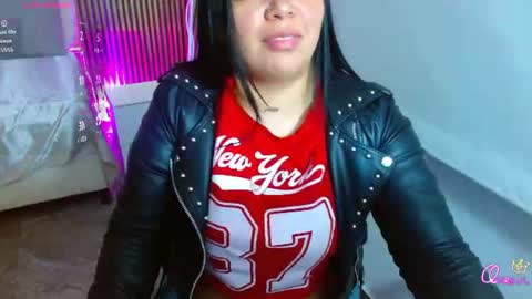 Hey im martina online show from June 11, 3:15 am