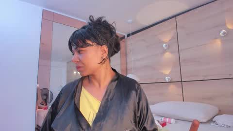 martina touss  online show from November 11, 11:56 am