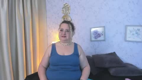 Martina Caicedo online show from July 19, 10:18 am