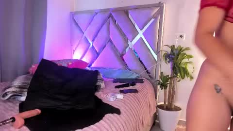 Martina online show from June 24, 9:00 pm