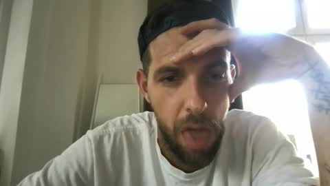 Snapshot of martinmagic467659 chatting on October 19, 1:05 pm martinmagic467659 online show from October 19, 1:05 pm