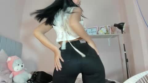 mary_cute9 online show from October 15, 12:50 pm