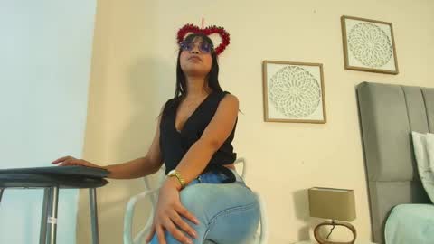 mary_cute9 online show from March 14, 12:20 pm