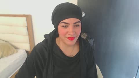 maryam_arabicmilk online show from March 5, 6:45 pm