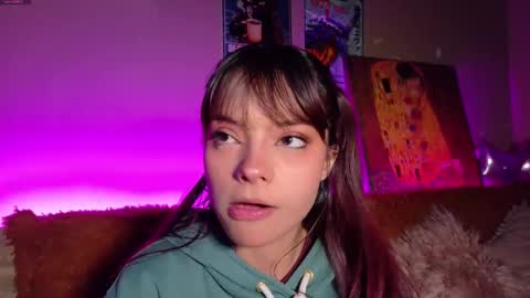     online show from February 6, 7:12 am