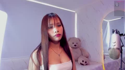 Mary online show from March 5, 5:50 pm