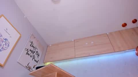   online show from February 18, 12:06 pm