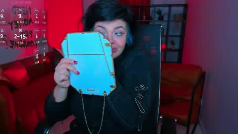 Mary online show from November 13, 2:58 am