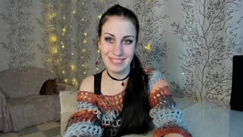 Snapshot of marylou_ chatting on March 1, 11:28 am Mary Lou online show from March 1, 11:28 am