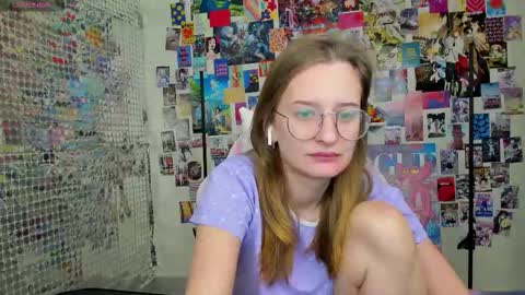 maryyy_may online show from October 3, 7:44 pm