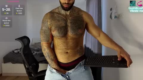 masculineguy69 online show from November 15, 12:18 pm