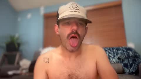 Masculine Hole online show from September 28, 8:01 am