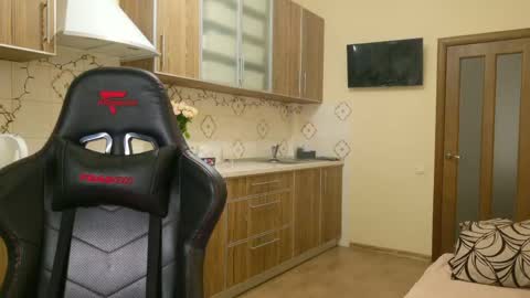 Masha online show from April 29, 7:51 pm