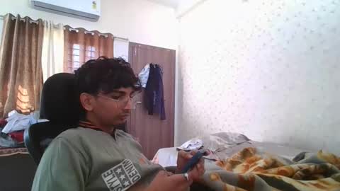 Mask Boy online show from November 16, 4:14 am