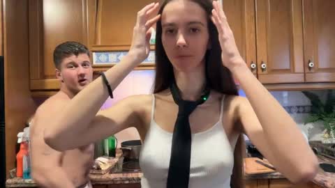 Extreme Couple online show from April 22, 5:31 pm