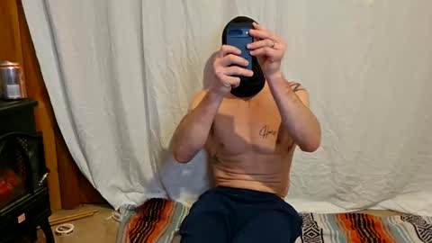 maskedyogaman online show from February 11, 3:10 am