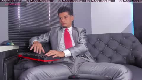 I am Massimo online show from June 12, 1:10 pm