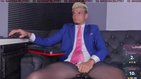 I am Massimo online show from January 8, 12:16 am