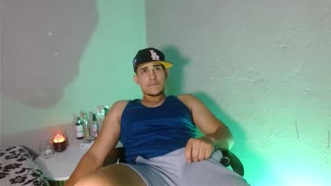 massimo_vidal online show from December 16, 2:19 am