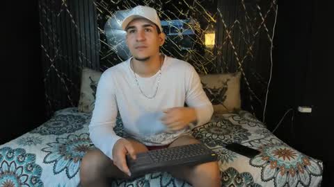 massimo_vidal online show from March 6, 3:44 pm