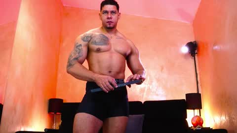 massimowalton2 online show from March 22, 2:54 pm