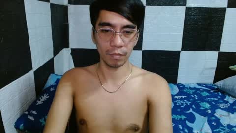 massive_boner02 online show from January 13, 2:21 pm