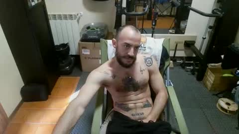 massivemax89 online show from March 23, 3:39 pm