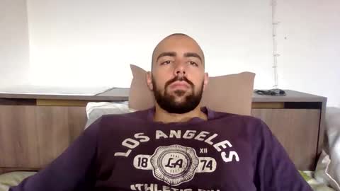 Snapshot of master_david_23 chatting on October 8, 6:19 am master_david_23 online show from October 8, 6:19 am