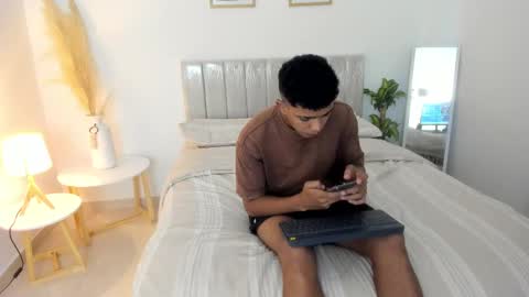 master_domi2 online show from March 5, 11:28 am