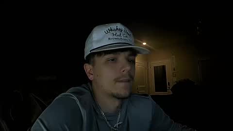 Snapshot of masterjizz1_0 chatting on October 30, 4:24 am masterjizz1_0 online show from October 30, 4:24 am