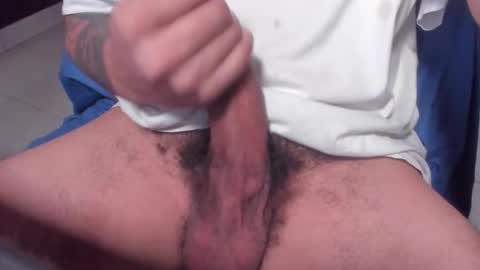Snapshot of masterjuanc chatting on September 15, 1:29 am Juan Independent Model online show from September 15, 1:29 am