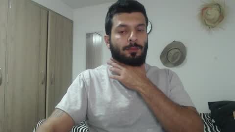 Snapshot of masterofinfatuation chatting on January 23, 4:30 am   online show from January 23, 4:30 am