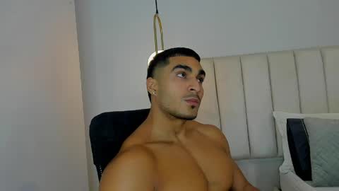 Mateo Zar online show from June 8, 9:38 pm