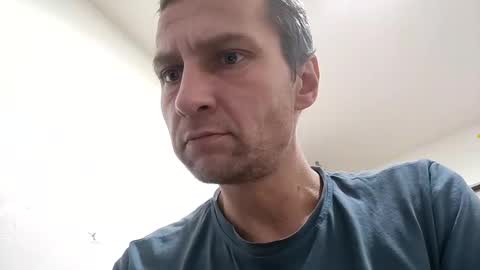 mates1982 online show from December 28, 1:38 pm