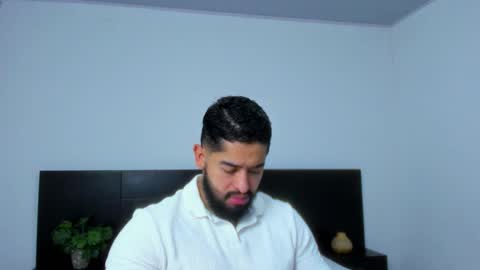 Mathew Flintt  online show from October 5, 9:00 pm