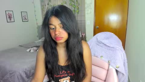 Snapshot of matilde27 chatting on September 29, 11:42 am Daniela online show from September 29, 11:42 am